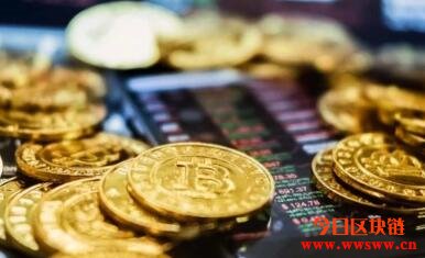 2021年，比特币还能继续跑赢黄金吗？